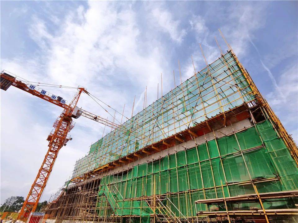 预计10月交付 蔡甸科技展厅建设如火如荼，为创新发展注入新动力